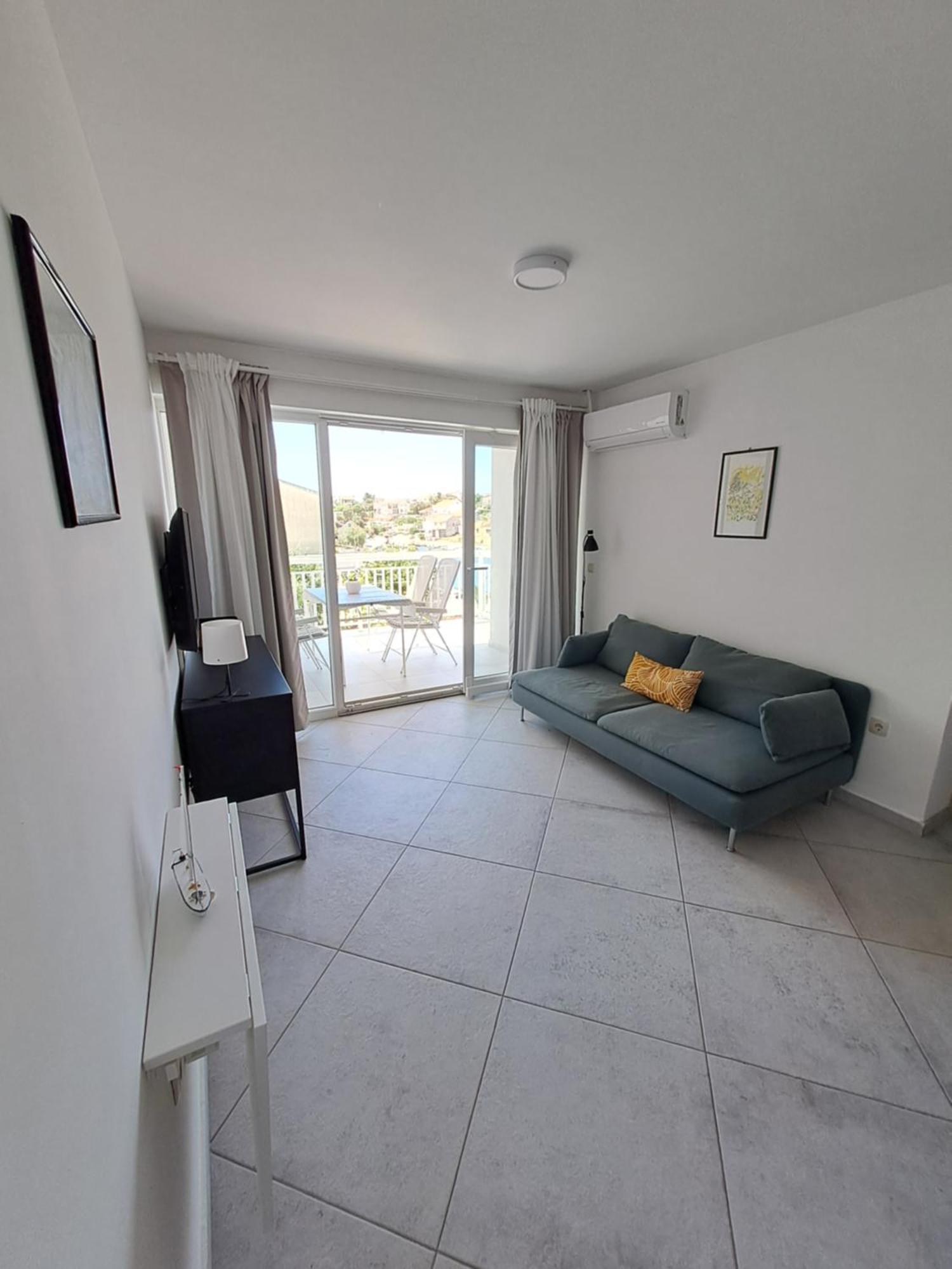 Apartma Rak Razanj